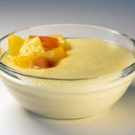 Манная каша с фруктами