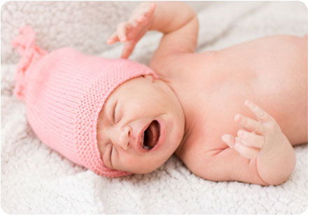 Гиперактивные новорожденные дети часто плачут