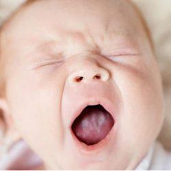 Симптомы, причины и лечение детской молочницы