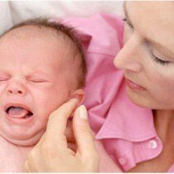 Почему кроха плачет в момент кормления? Почему кроха плачет в момент кормления?