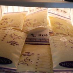 Сколько можно хранить грудное молоко после сцеживания Сколько можно хранить грудное молоко после сцеживания