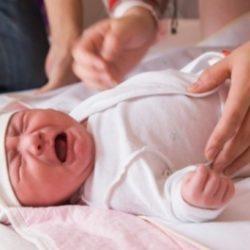 Запор у новорожденного при искусственном вскармливании Запор у новорожденного при искусственном вскармливании