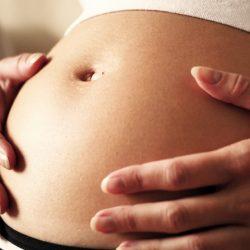 Признаки замершей беременности во втором триместре: причины и последствия