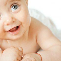 Как научить ребёнка переворачиваться с живота на спину Как научить ребёнка переворачиваться с живота на спину