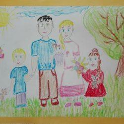 Рисунок Софьи - Дружная семья Рисунок Софьи - Дружная семья