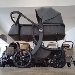 История детской коляски